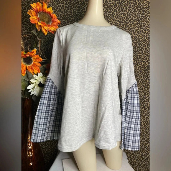 🌴3/$30🌴DOE & RAE Heather Grey/Navy Plaid Long Bell Sleeve Cotton Top NWT - Picture 5 of 12